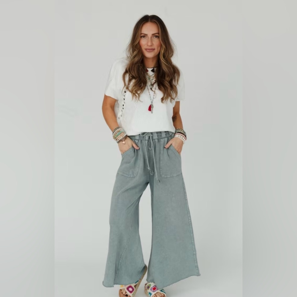 Three Bird Nest Wide Leg Crop